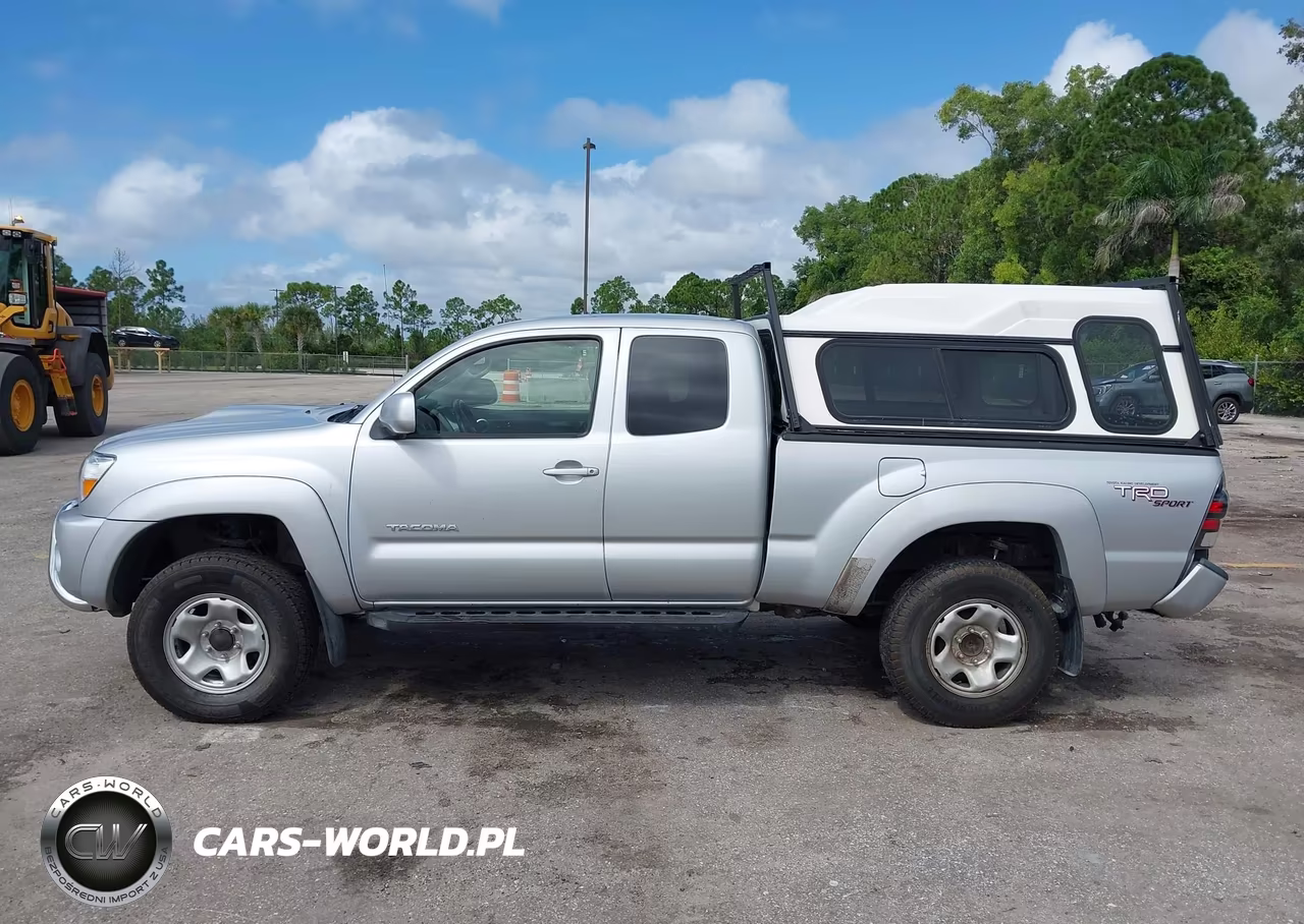 2005 Toyota Tacoma Base V6 VIN:5TEUU42N45Z057881 - 14