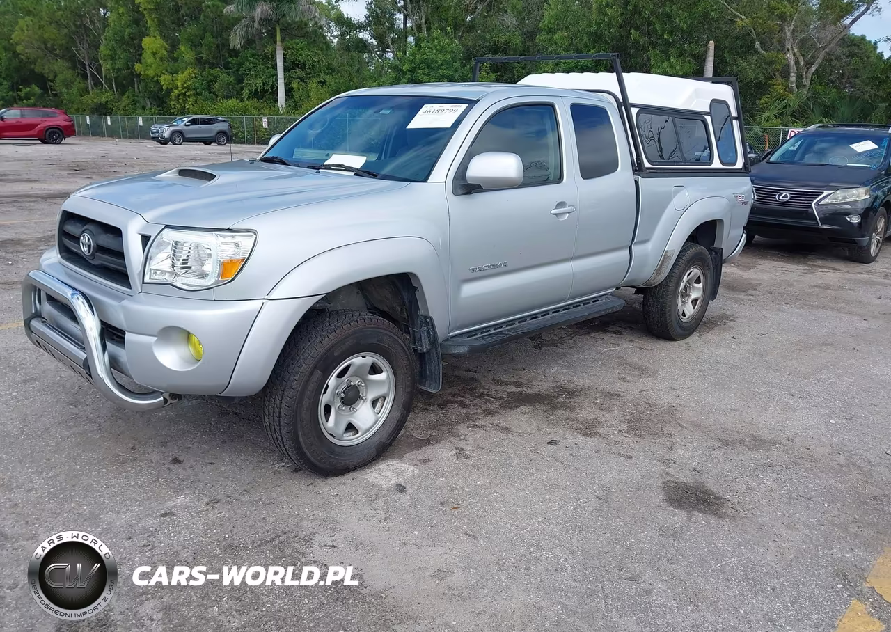 2005 Toyota Tacoma Base V6 VIN:5TEUU42N45Z057881 - 2