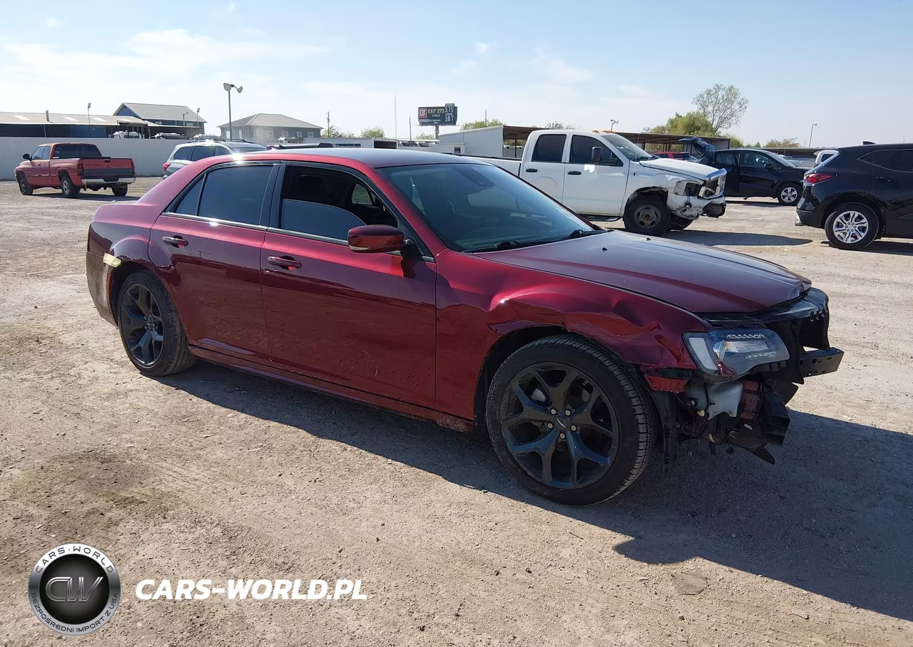 2023 Chrysler 300 Touring L VIN:2C3CCADGXPH589991 - 1