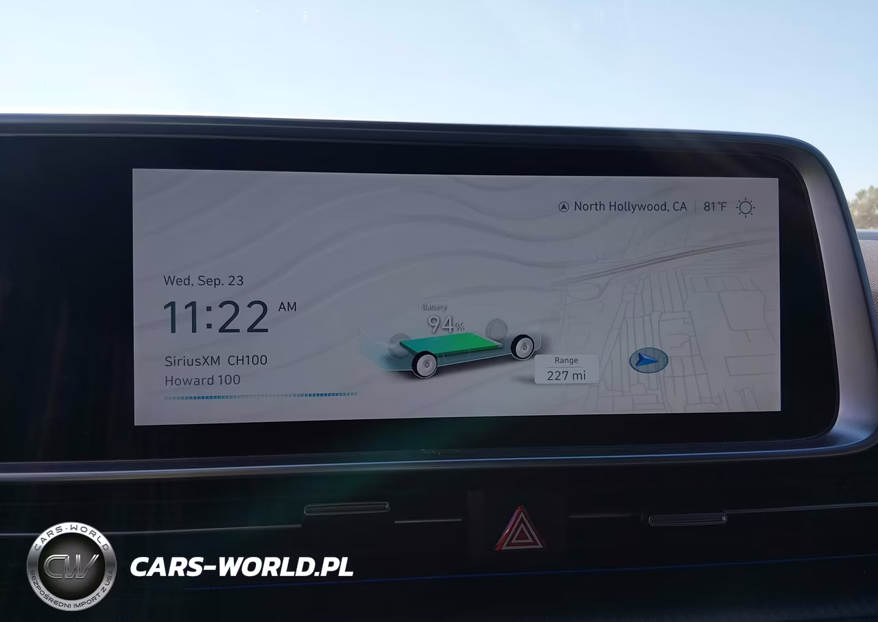 2024 Hyundai Ioniq 6 Limited VIN:KMHM54AAXRA074014 - 18