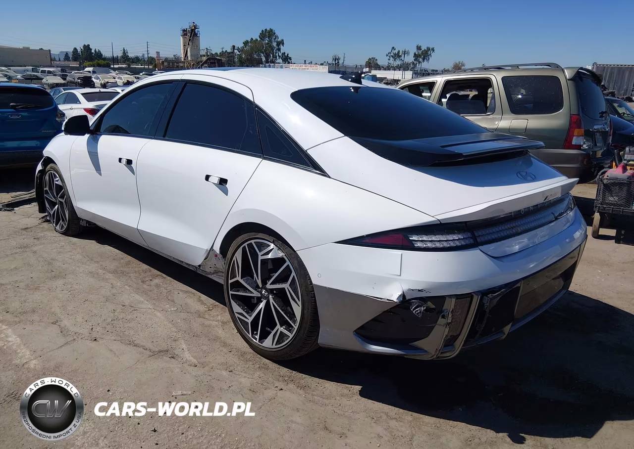 2024 Hyundai Ioniq 6 Limited VIN:KMHM54AAXRA074014 - 3