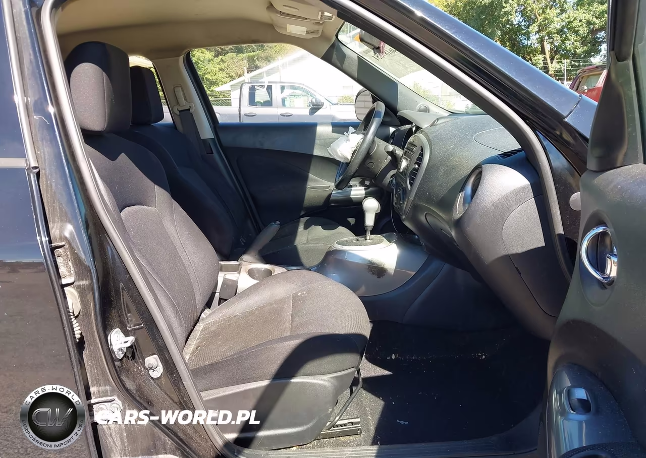2014 Nissan Juke S VIN:JN8AF5MV1ET481280 - 5