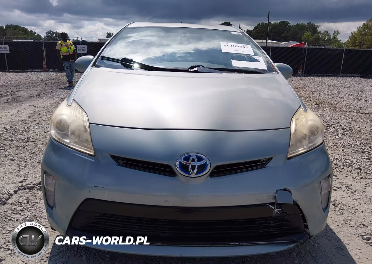 2013 Toyota Prius Two VIN:JTDKN3DU6D5544083 - 12