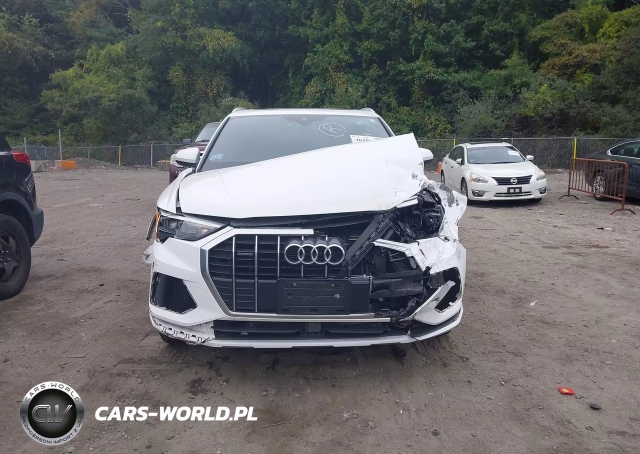 2019 Audi Q3 2.0T Premium VIN:WA1AECF35K1079150 - 13