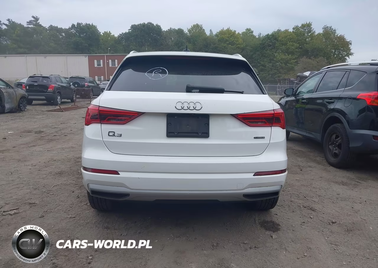 2019 Audi Q3 2.0T Premium VIN:WA1AECF35K1079150 - 17