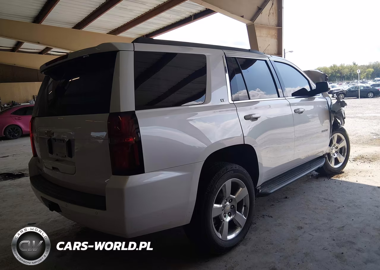 2016 Chevrolet Tahoe Lt VIN:1GNSKBKC9GR418642 - 4