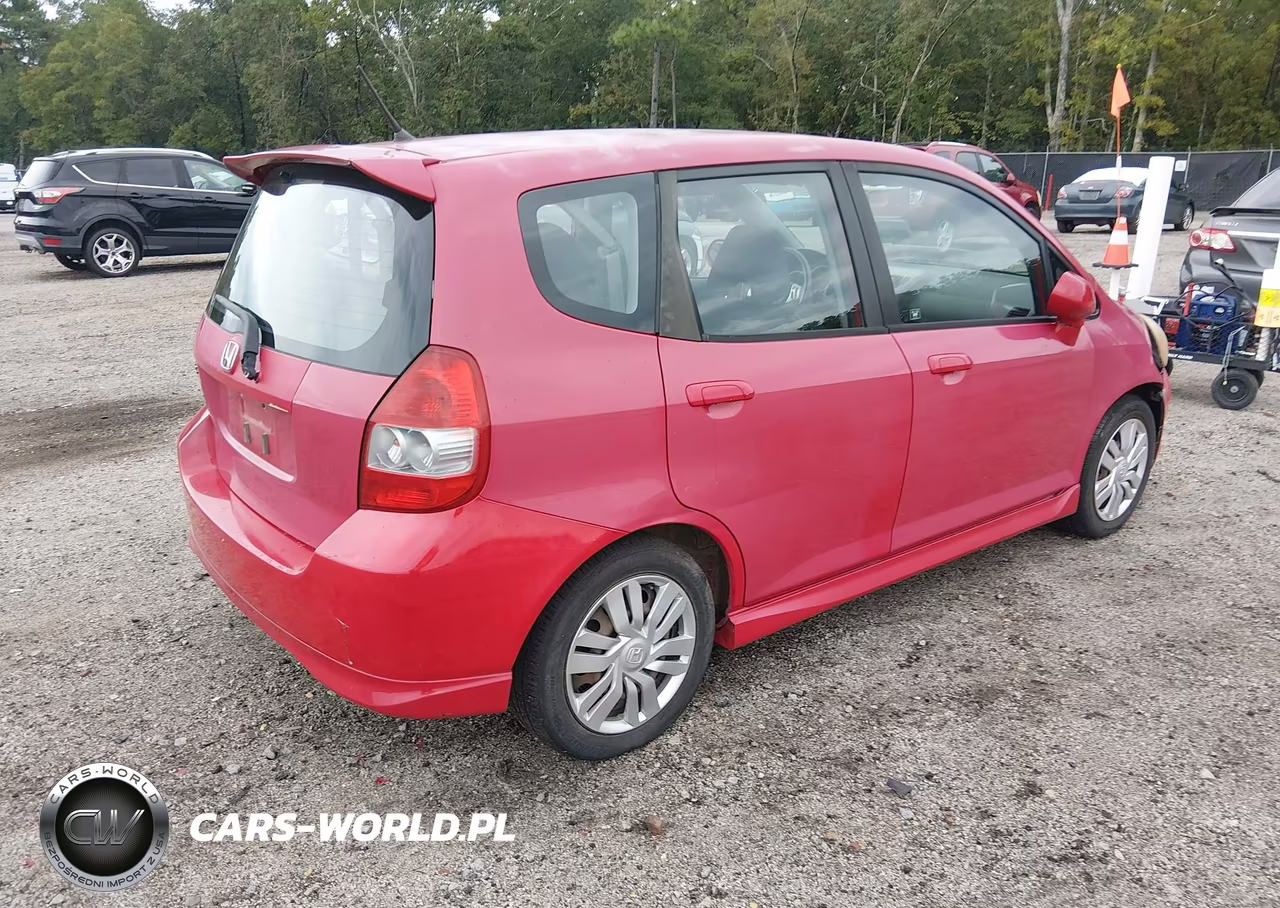 2008 Honda Fit Sport VIN:JHMGD38608S041661 - 4