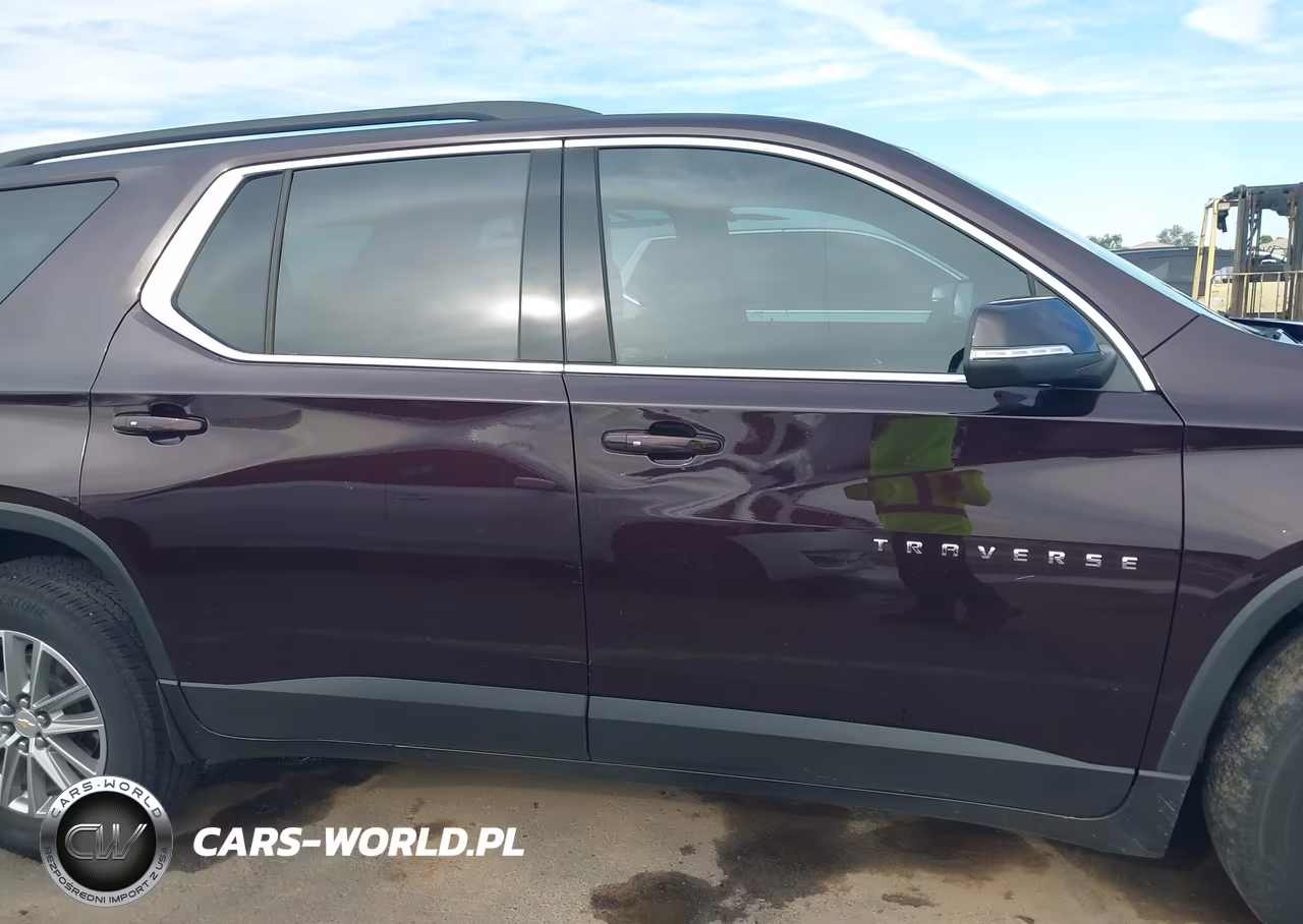 2023 Chevrolet Traverse Fwd Lt Cloth VIN:1GNERGKW2PJ206681 - 13