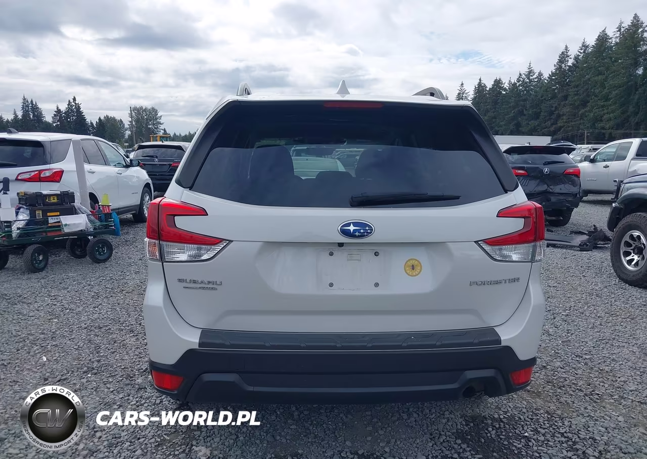 2022 Subaru Forester Premium VIN:JF2SKAECXNH501368 - 16
