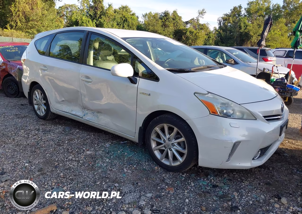 2013 Toyota Prius V Five