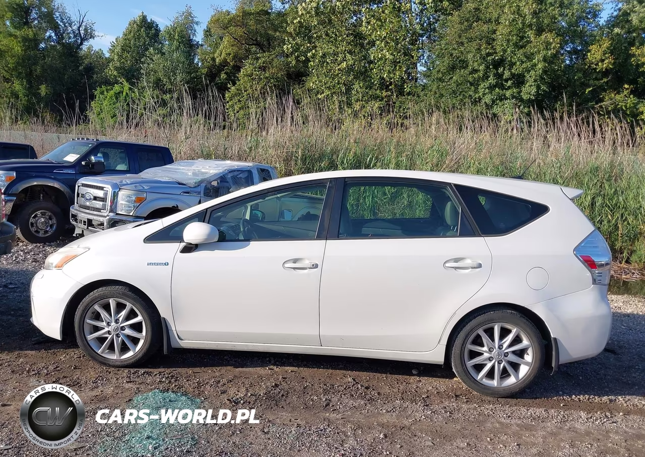 2013 Toyota Prius V Five VIN:JTDZN3EU1D3242595 - 14