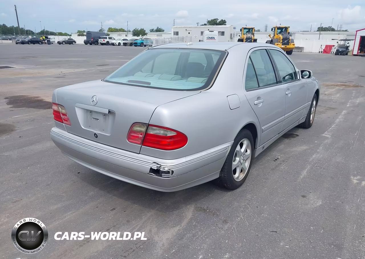 2002 Mercedes-Benz E 320 Special Edition VIN:WDBJF65J32B441196 - 4