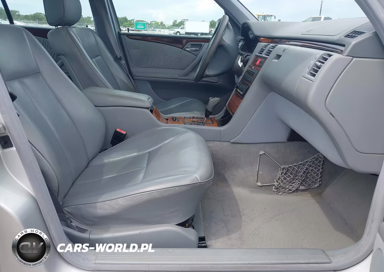 2002 Mercedes-Benz E 320 Special Edition VIN:WDBJF65J32B441196 - 5