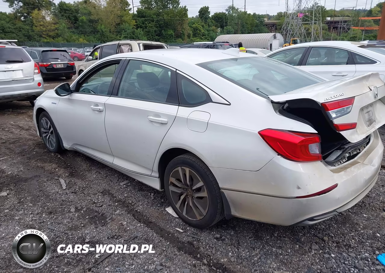 2018 Honda Accord Hybrid Ex VIN:1HGCV3F42JA004395 - 3