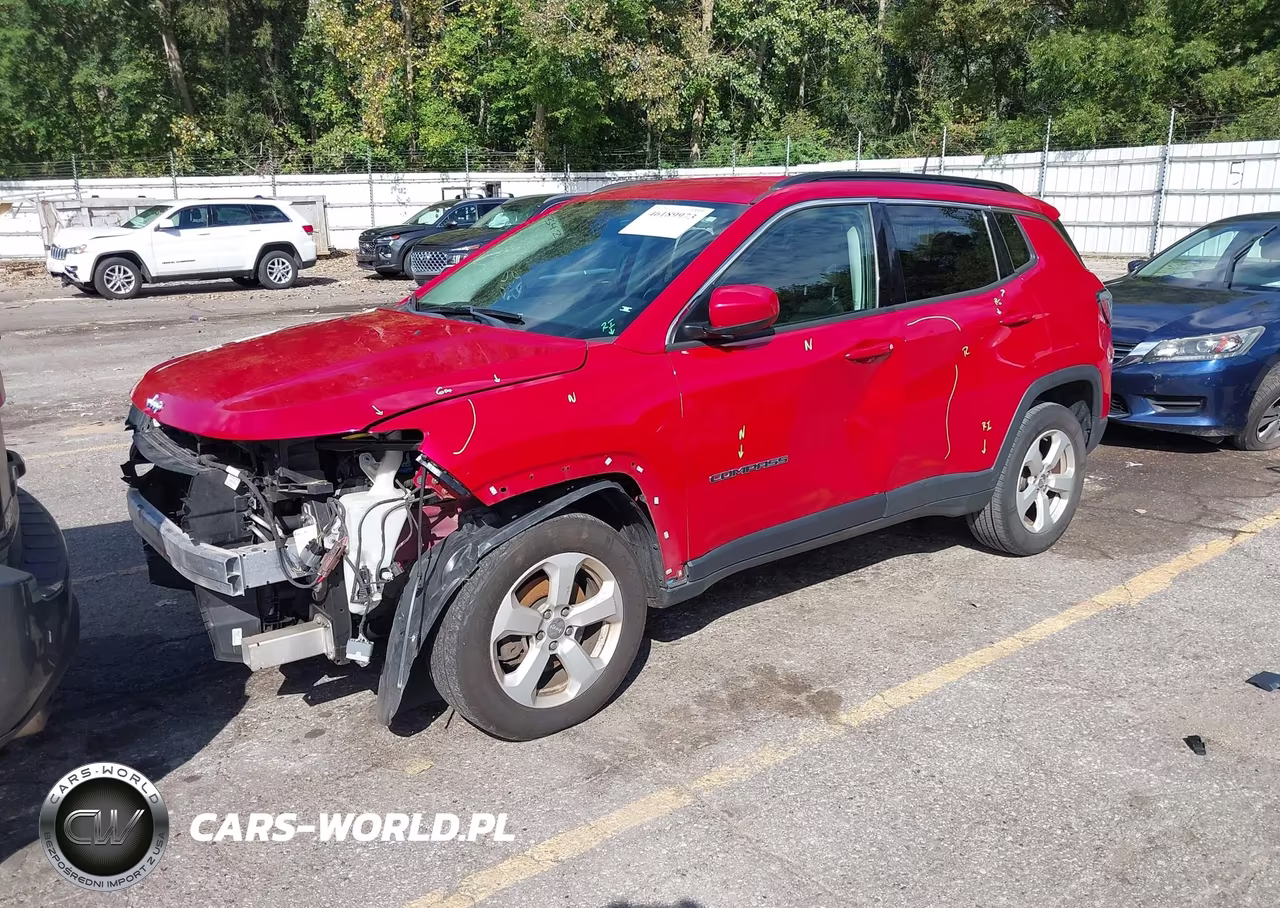 2018 Jeep Compass Latitude 4X4 VIN:3C4NJDBB9JT176025 - 2
