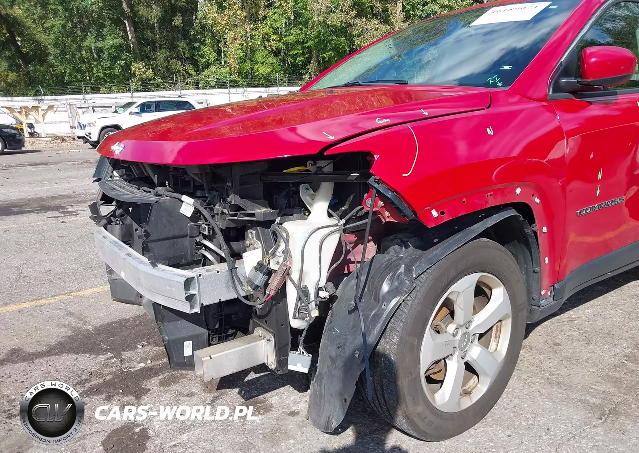 2018 Jeep Compass Latitude 4X4 VIN:3C4NJDBB9JT176025 - 6