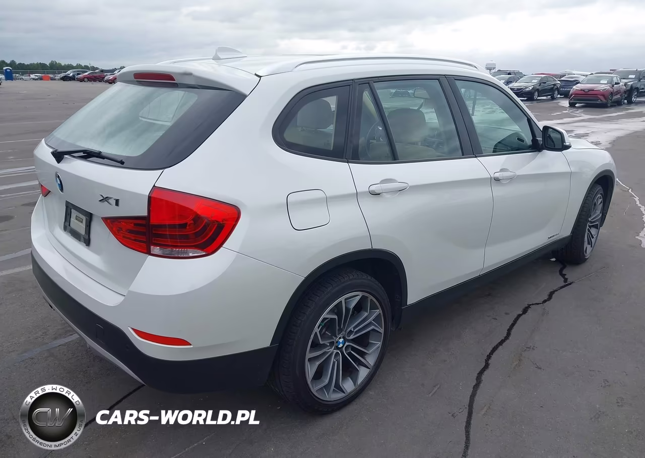 2013 BMW X1 xDrive35I VIN:WBAVM5C5XDVV90809 - 4