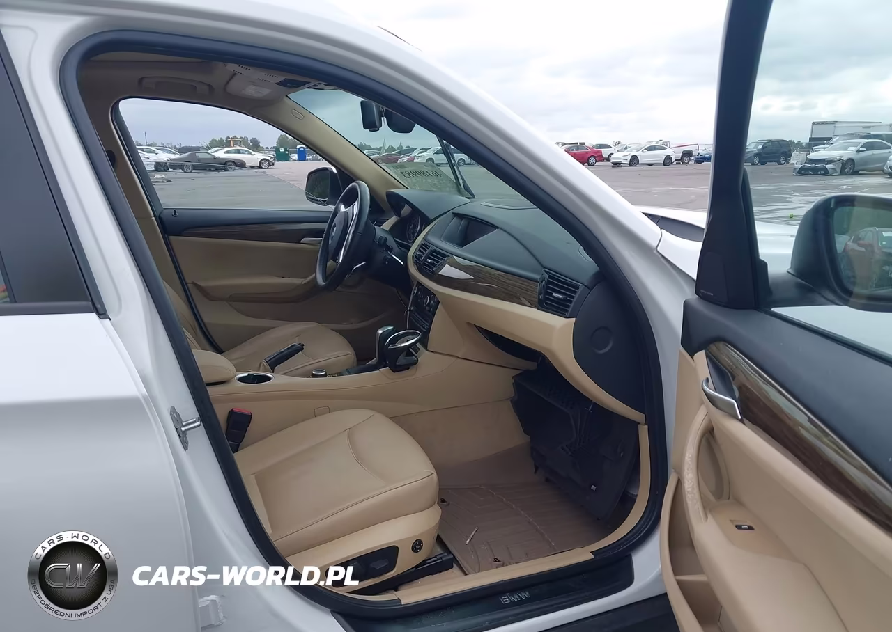 2013 BMW X1 xDrive35I VIN:WBAVM5C5XDVV90809 - 5