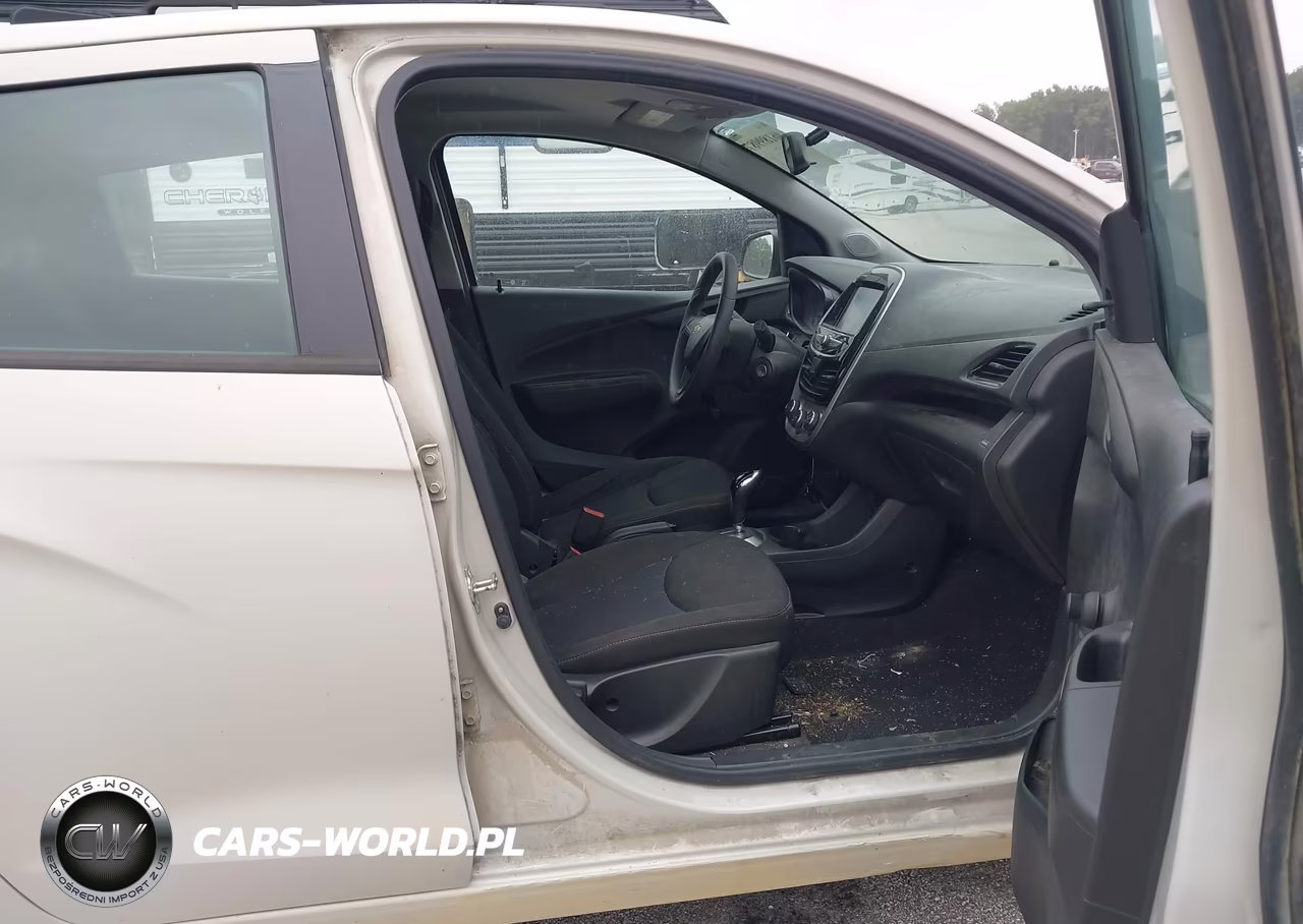 2017 Chevrolet Spark Ls Cvt VIN:KL8CB6SA3HC759082 - 5