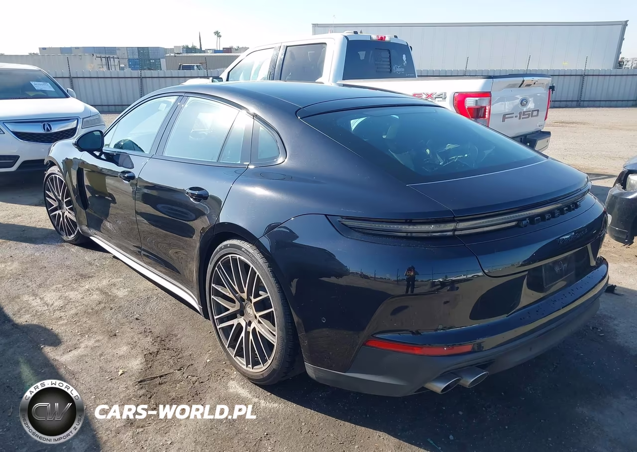 2025 Porsche Panamera 4 VIN:WP0AA2YA7SL007104 - 3