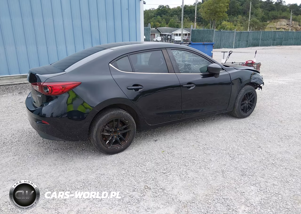 2016 Mazda Mazda3 I Sport VIN:JM1BM1U70G1305934 - 4