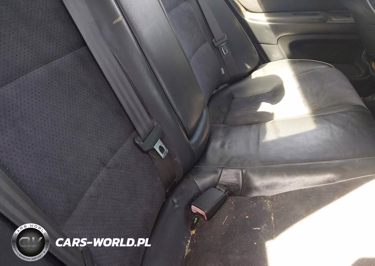 2002 Lexus Is 300 VIN:JTHBD192720057336 - 8