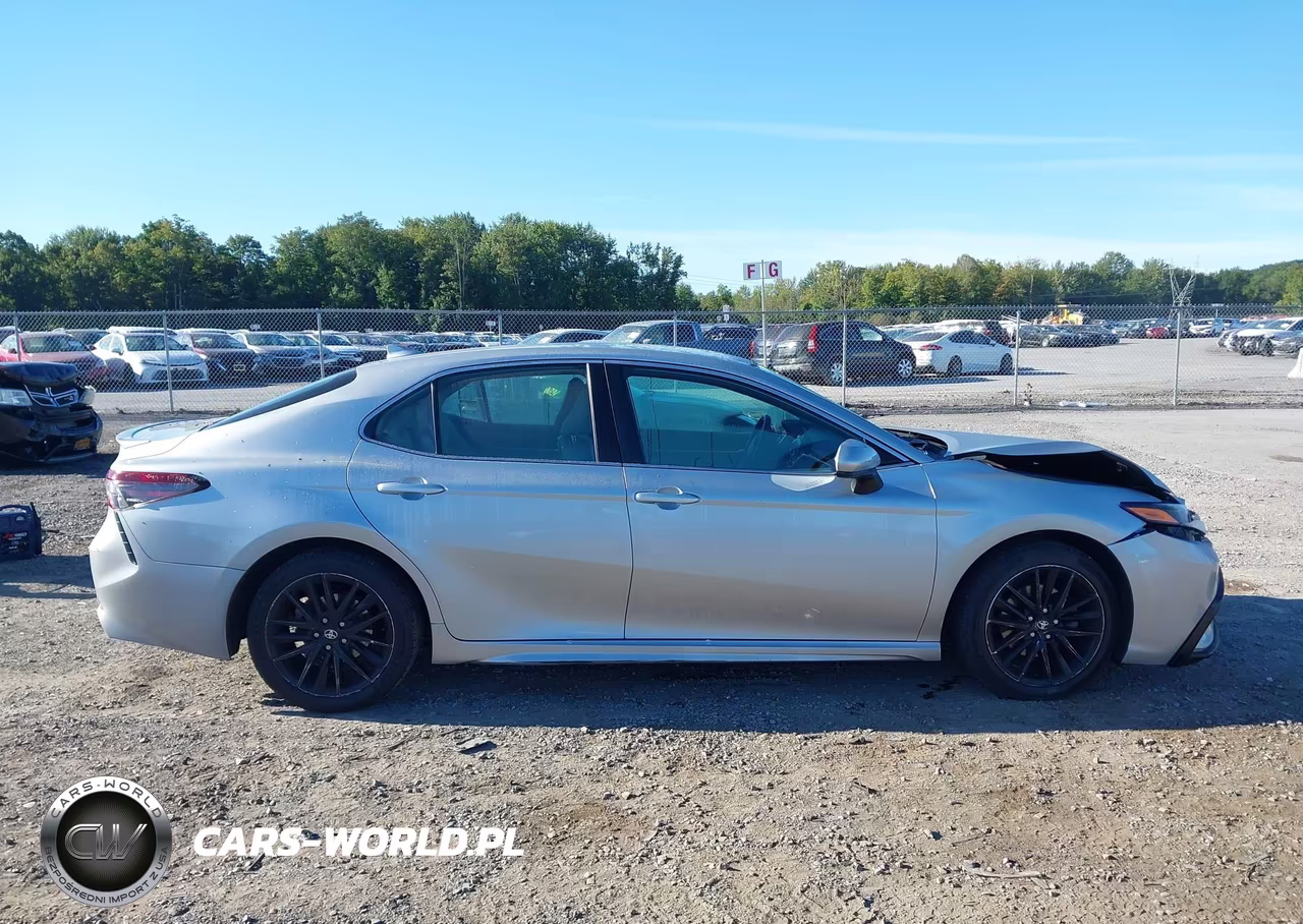 2021 Toyota Camry Se VIN:4T1G11AK6MU413794 - 13