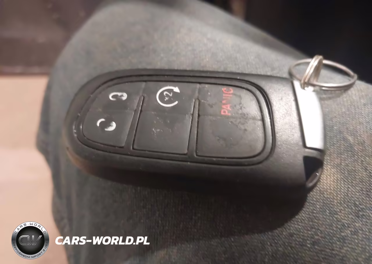2021 Jeep Cherokee Latitude Lux 4X4 VIN:1C4PJMMX0MD103296 - 11