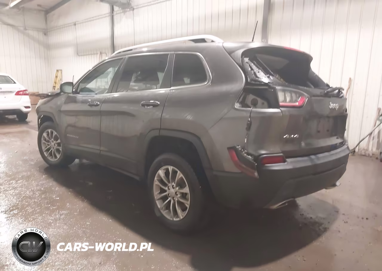 2021 Jeep Cherokee Latitude Lux 4X4 VIN:1C4PJMMX0MD103296 - 3