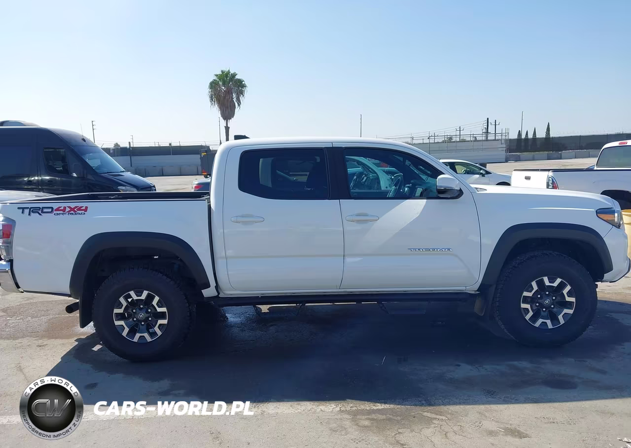 2023 Toyota Tacoma Trd Off Road VIN:3TMCZ5AN0PM623037 - 13