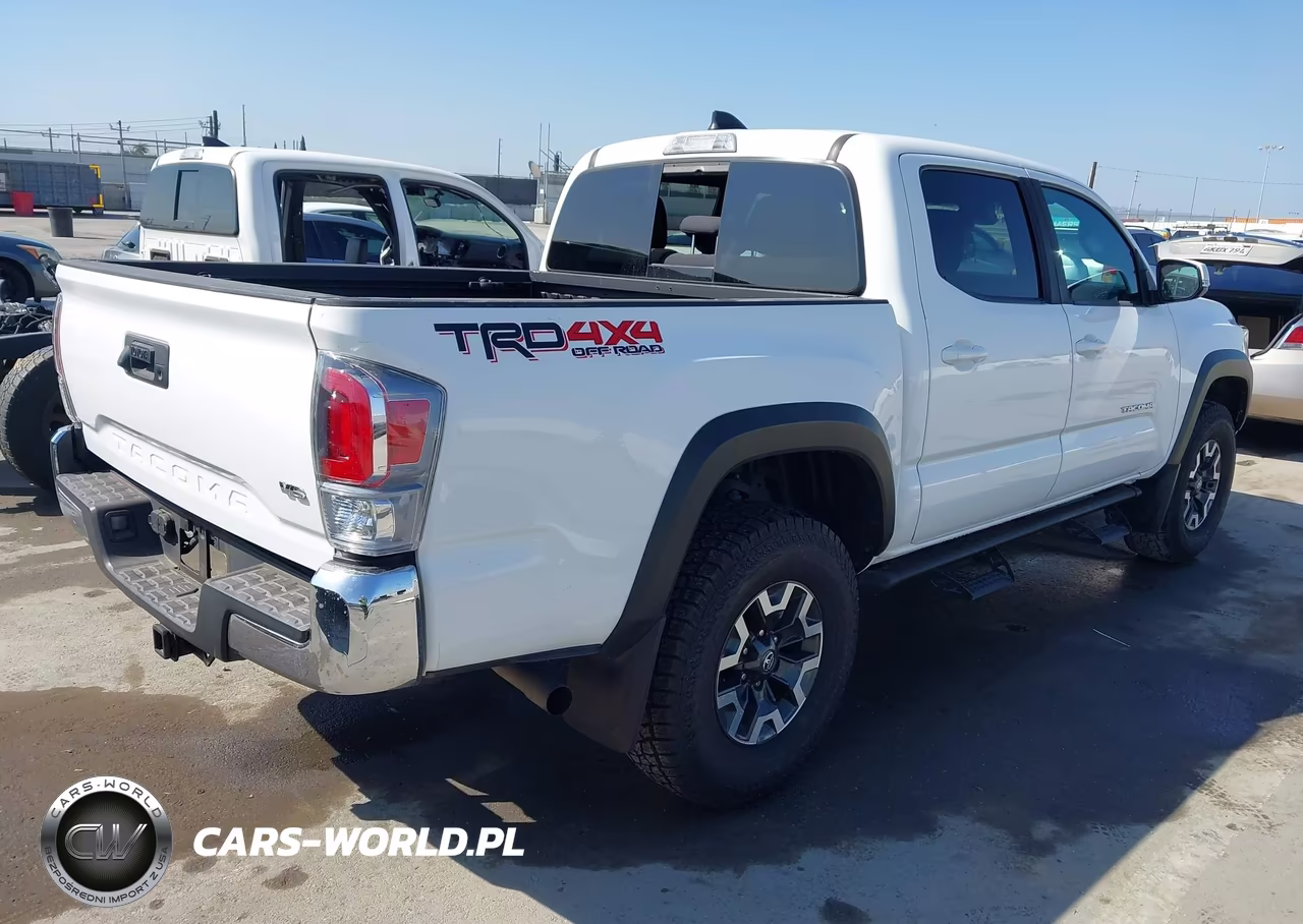 2023 Toyota Tacoma Trd Off Road VIN:3TMCZ5AN0PM623037 - 4