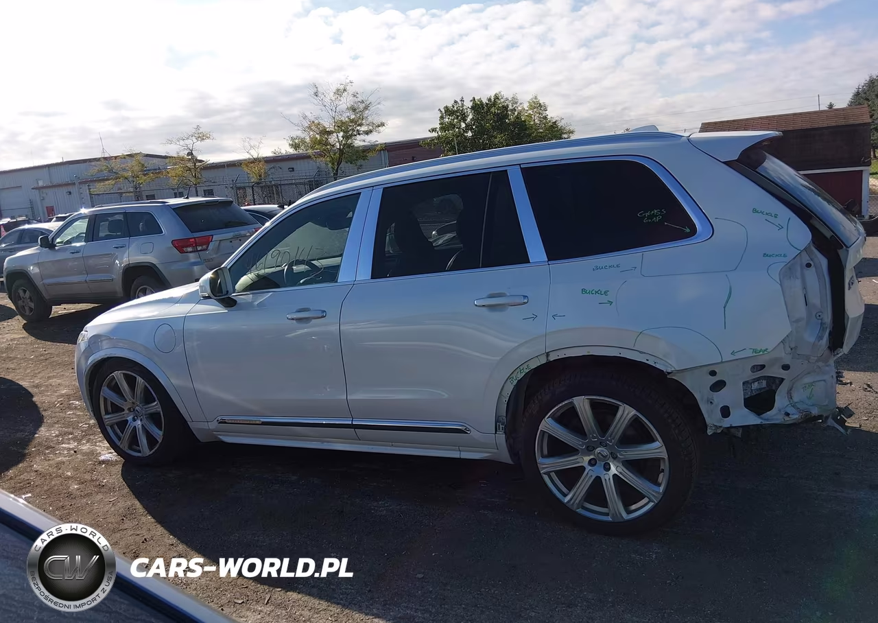2017 Volvo Xc90 Hybrid T8 Excellence VIN:YV4BC0ZX5H1127300 - 14