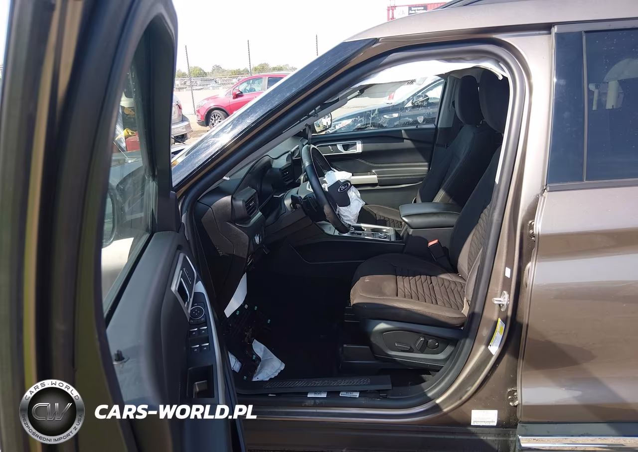 2021 Ford Explorer Xlt VIN:1FMSK8DH9MGB68505 - 19