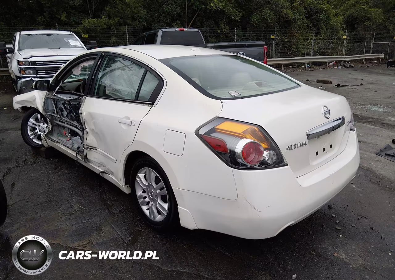 2012 Nissan Altima 2.5 S VIN:1N4AL2AP9CC152063 - 3