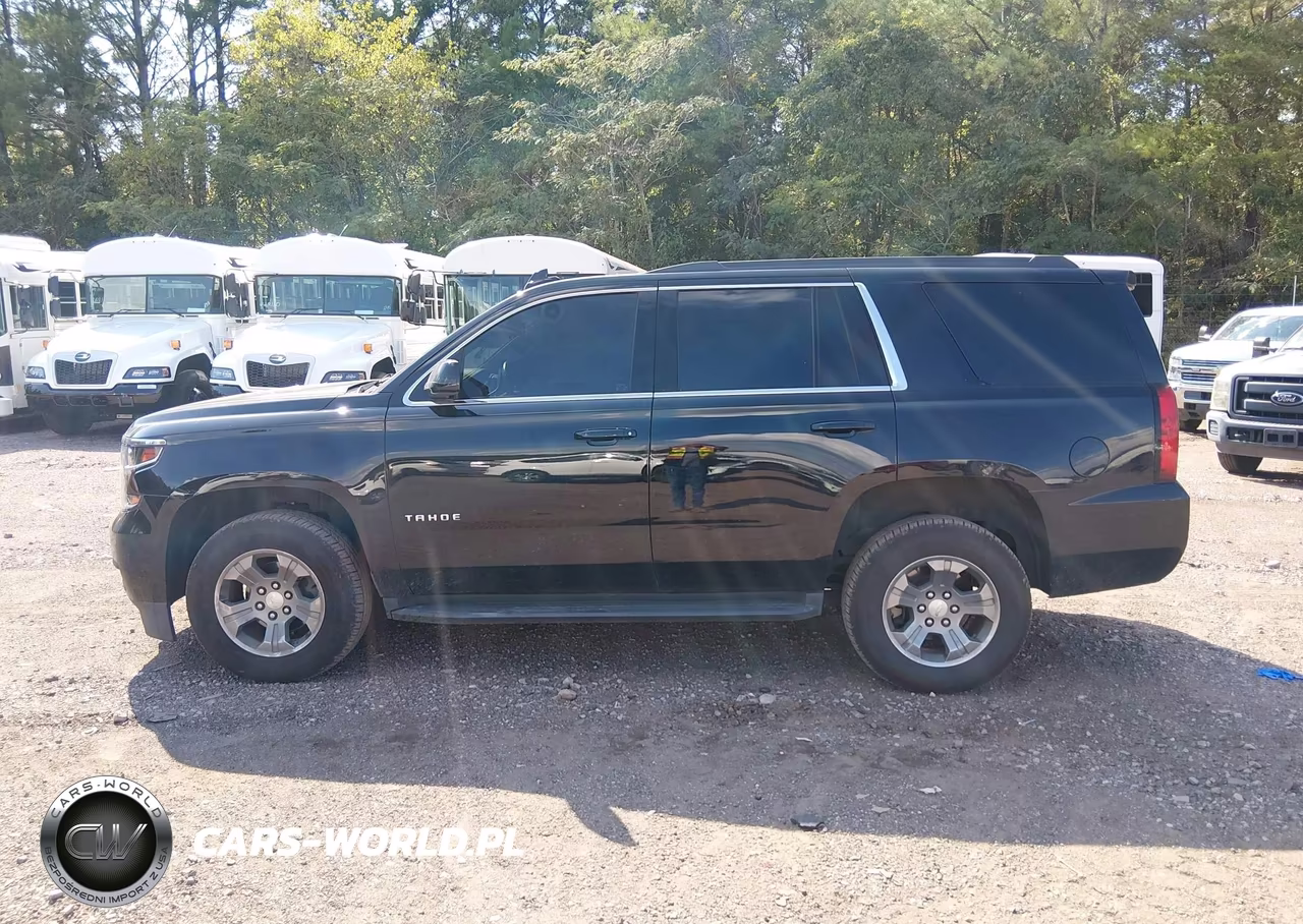 2019 Chevrolet Tahoe Ls VIN:1GNSKAEC2KR344947 - 14