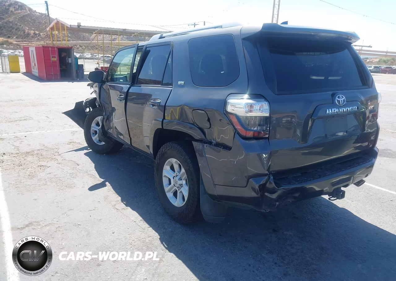 2017 Toyota 4Runner Sr5 VIN:JTEZU5JR1H5152840 - 3