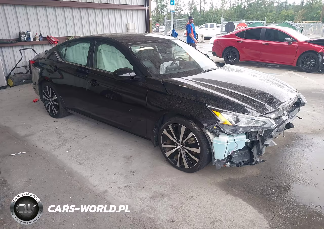 2022 Nissan Altima Sr Fwd – zdjęcie 1 z 17