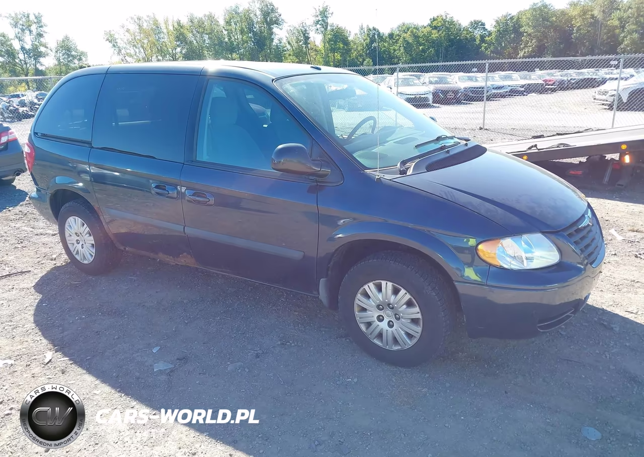 2007 Chrysler Town & Country Swb