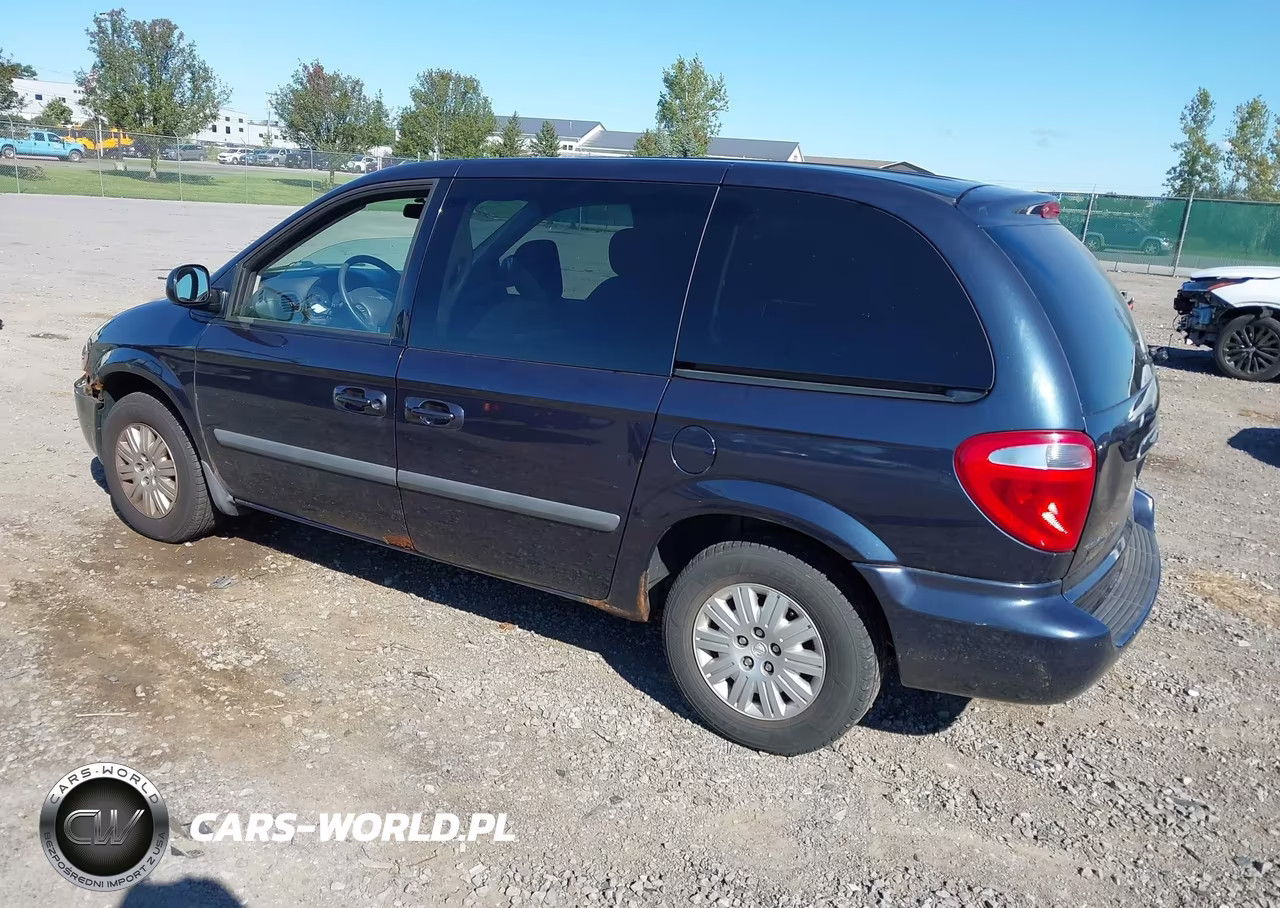 2007 Chrysler Town & Country Swb VIN:1A4GJ45R57B152133 - 3