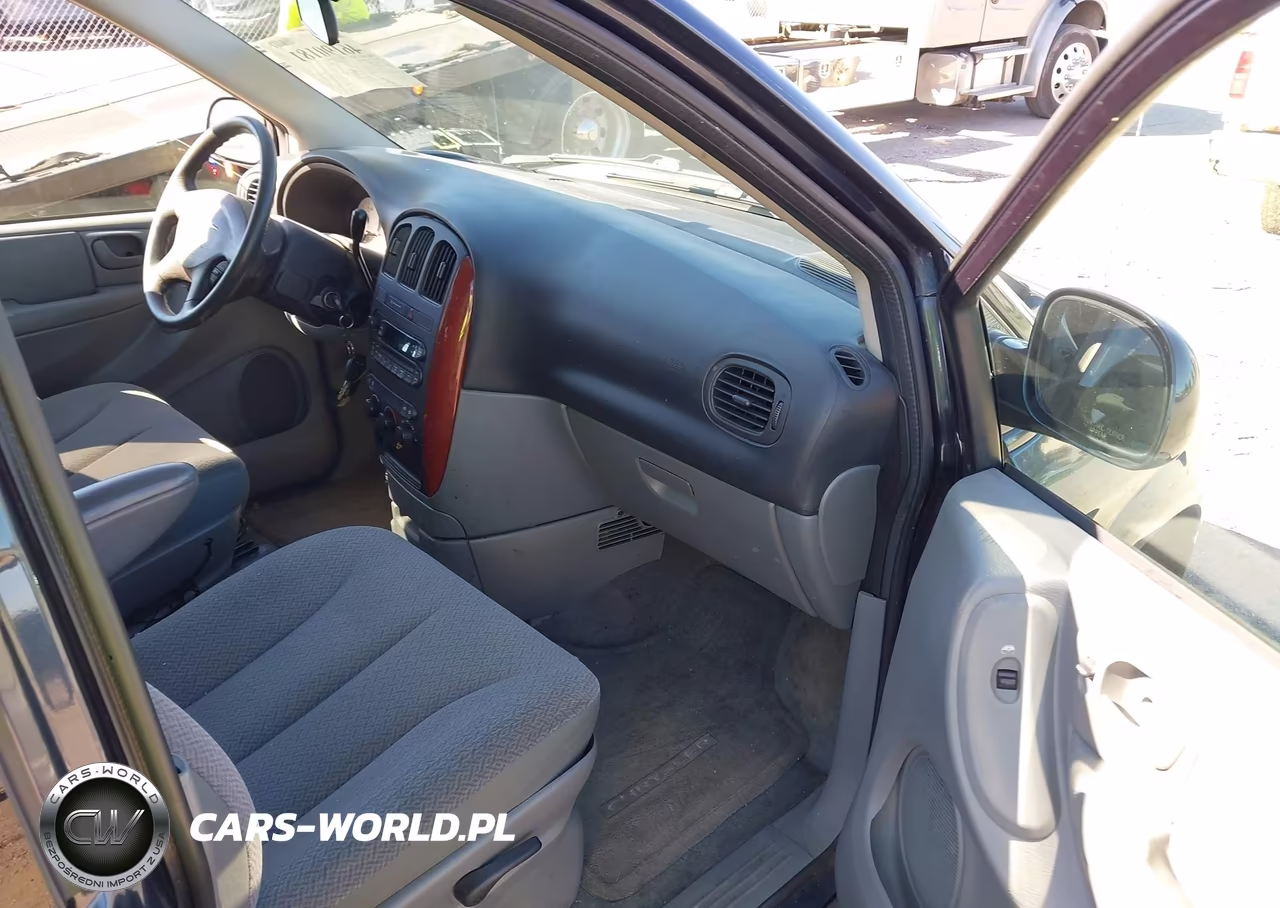 2007 Chrysler Town & Country Swb VIN:1A4GJ45R57B152133 - 5