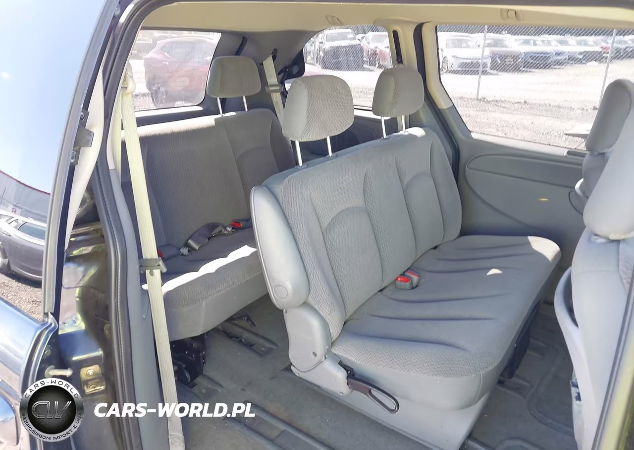 2007 Chrysler Town & Country Swb VIN:1A4GJ45R57B152133 - 8
