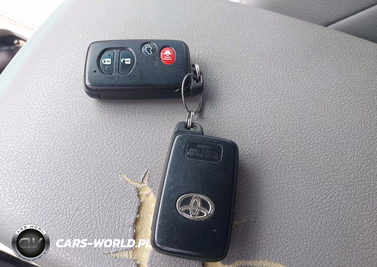 2011 Toyota Highlander Limited V6 VIN:5TDDK3EH0BS088494 - 11