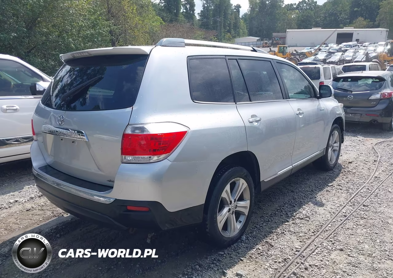 2011 Toyota Highlander Limited V6 VIN:5TDDK3EH0BS088494 - 4