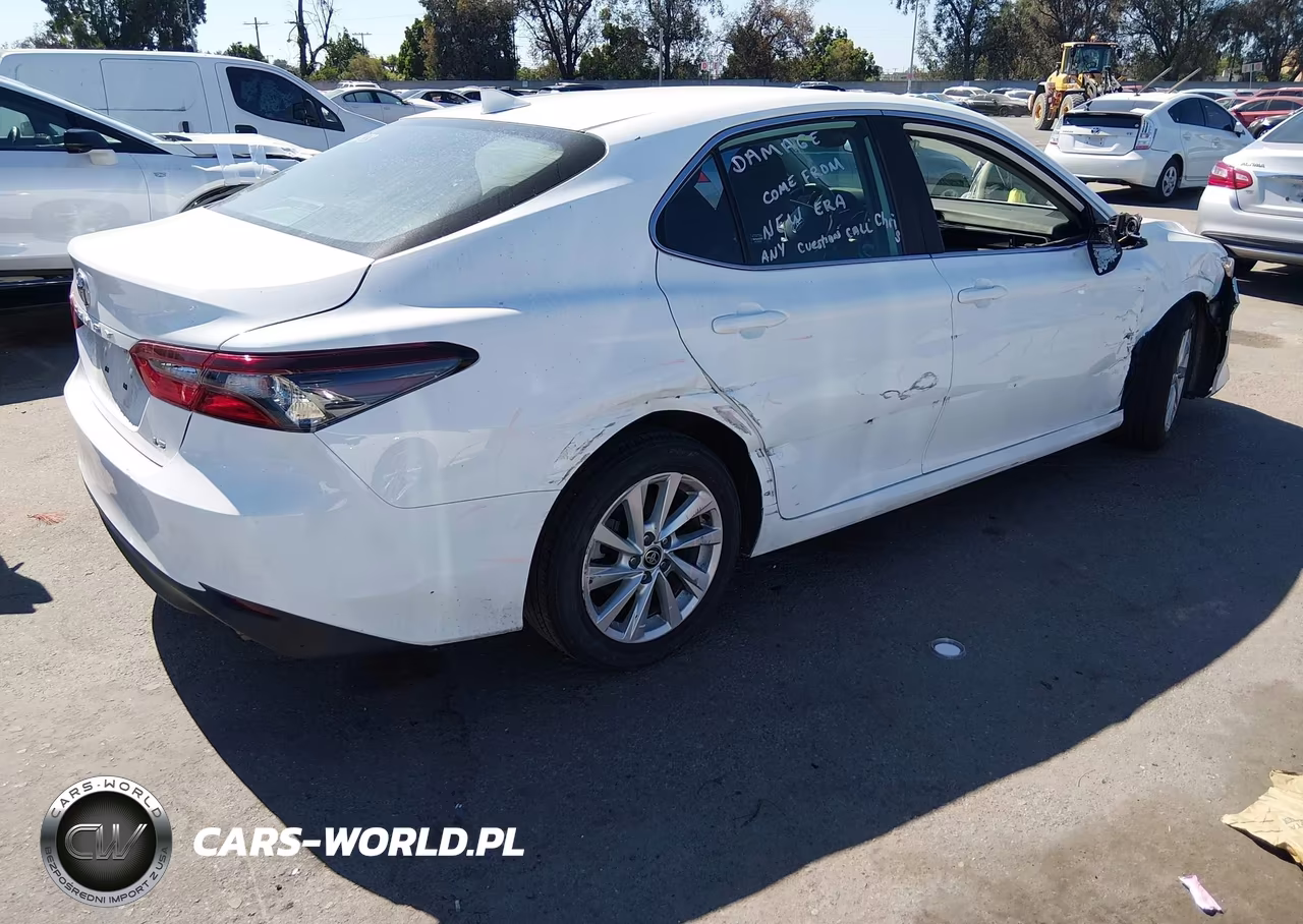 2024 Toyota Camry Le VIN:4T1C11AK2RU212853 - 4