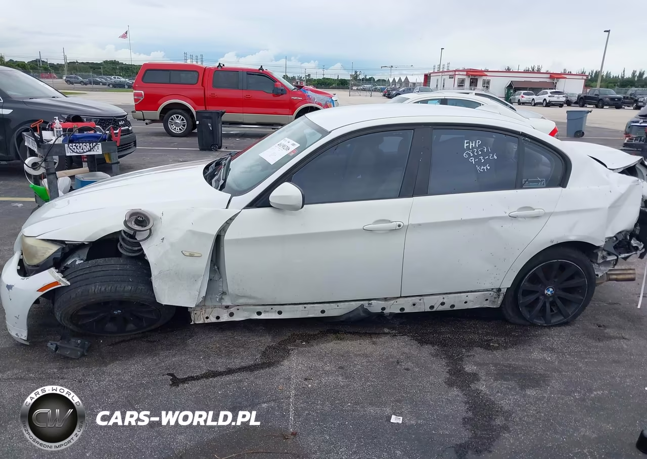 2011 BMW 3 Series 328I VIN:WBAPH7C56BE682571 - 6