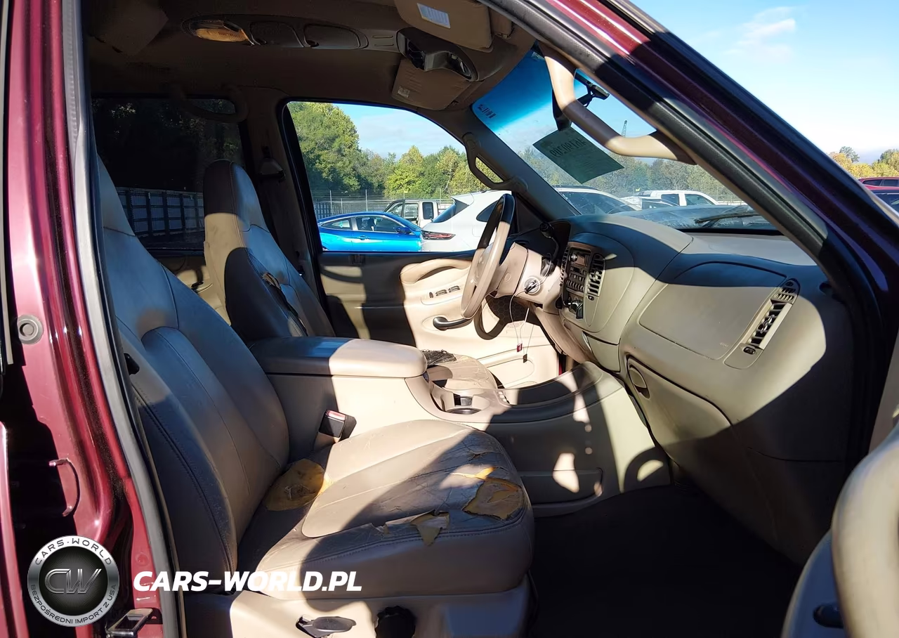 2001 Ford Expedition Xlt VIN:1FMPU16L51LB43113 - 5