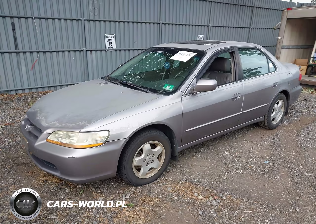 2000 Honda Accord 3.0 Ex VIN:1HGCG1658YA032882 - 2