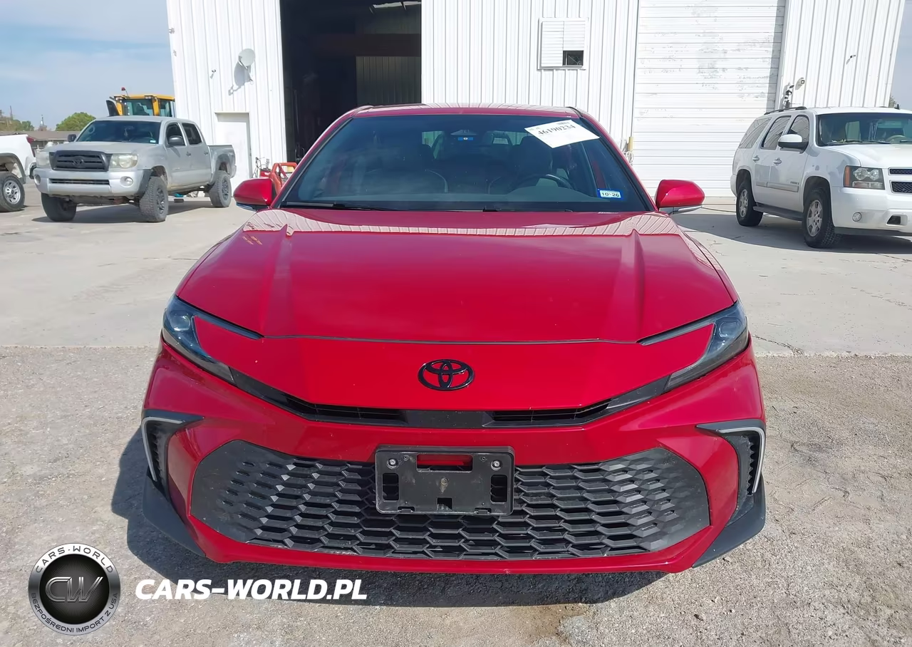 2025 Toyota Camry Se VIN:4T1DAACK8SU063694 - 12