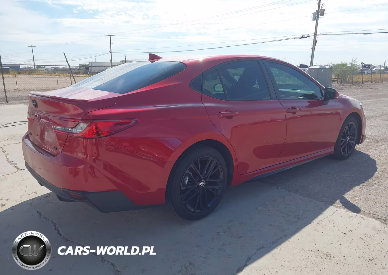 2025 Toyota Camry Se VIN:4T1DAACK8SU063694 - 4