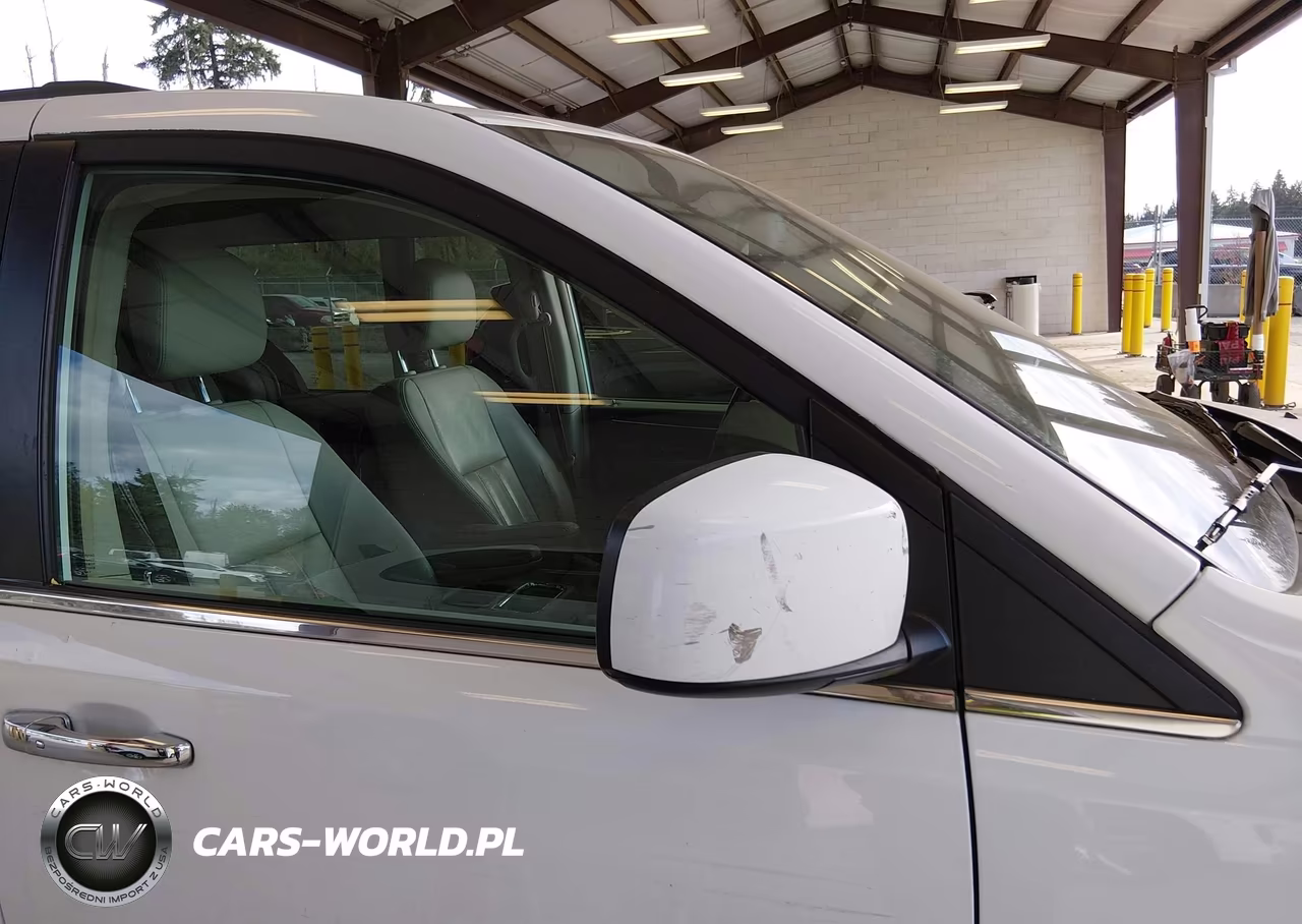 2016 Chrysler Town & Country Touring VIN:2C4RC1BG0GR120895 - 14